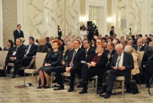 Президент Ильхам Алиев: Сегодня Азербайджан является страной со своей собственной позицией, которая основана на справедливости и международном праве (версия 3) (ФОТО)