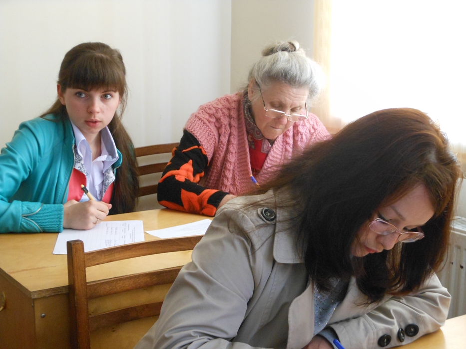 В Исмаиллинском районе прошла республиканская олимпиада по русскому языку (ФОТО)