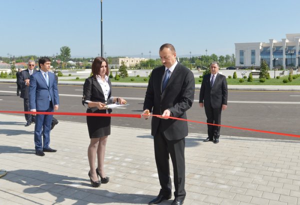 Сдано в эксплуатацию здание Агдашской районной организации партии "Ени Азербайджан"  (ФОТО)