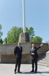 Ильхам Алиев ознакомился с условиями, созданными на Площади флага в Агдаше (ФОТО)