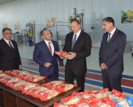 Президент Ильхам Алиев принял участие в открытии Агдашского завода по
переработке фруктов (ФОТО)