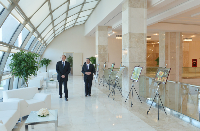 Президент Ильхам Алиев: К 2018 году в Азербайджане не должно остаться никаких проблем, связанных с социальной инфраструктурой (ФОТО)