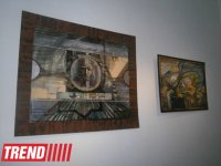 В Баку открылась выставка Анатолия Бузаева "Конфликт/Перестройка" (ФОТО)