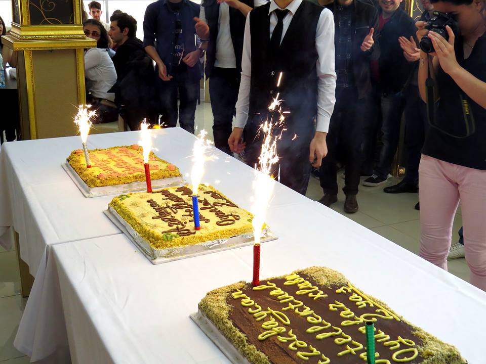 В Баку прошел чемпионат по брейн-рингу, приуроченный ко дню создания КИИ "Азербайджан " (ФОТО)