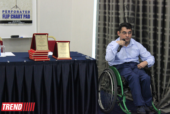 В Баку состоялась церемония награждения дипломов "Qayğı", приуроченная к Международному дню борьбы за права инвалидов (ФОТО)