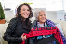 Диляра Кязимова встретилась с самой пожилой поклонницей "Евровидения" (ФОТО)