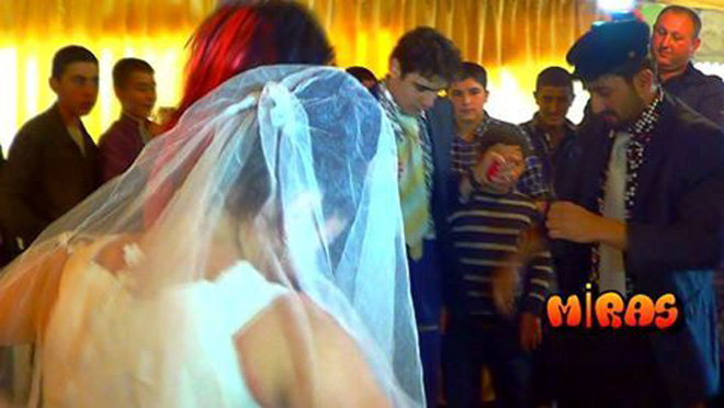 В Азербайджане снят комедийный фильм "Наследство" (ФОТО)