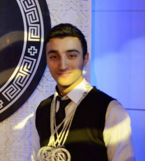 Определился победитель 1/8  финала интеллектуального шоу "Parlaq Zəka"  (ФОТО)