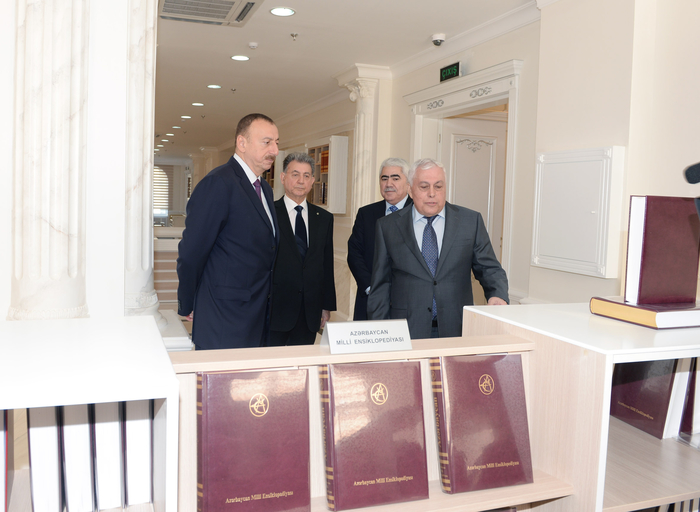 Президент Азербайджана принял участие в открытии нового здания Научного центра "Азербайджанская национальная энциклопедия" (ФОТО)