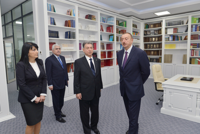 Президент Азербайджана принял участие в открытии нового здания Центральной библиотеки Национальной академии наук (ФОТО)