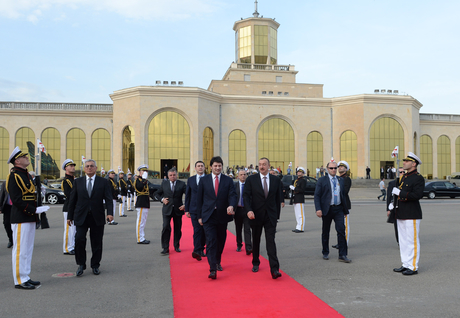 Завершился рабочий визит Президента Азербайджана в Грузию (ФОТО)