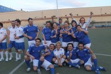 В Баку прошел интересный футбольный матч между телеведущими и исполнителями, который завершился с хоккейным счетом (ФОТО)