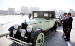 В Баку состоялся пробег классических автомобилей, посвященный 91-й годовщине со дня рождения общенационального лидера Гейдара Алиева (ФОТО)