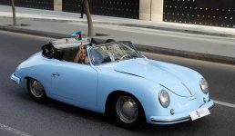 В Баку состоялся пробег классических автомобилей, посвященный 91-й годовщине со дня рождения общенационального лидера Гейдара Алиева (ФОТО)