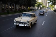 В Баку состоялся пробег классических автомобилей, посвященный 91-й годовщине со дня рождения общенационального лидера Гейдара Алиева (ФОТО)