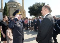 Президент Ильхам Алиев: В Азербайджане к ветеранам проявляются большое внимание и забота (версия 2) (ФОТО)