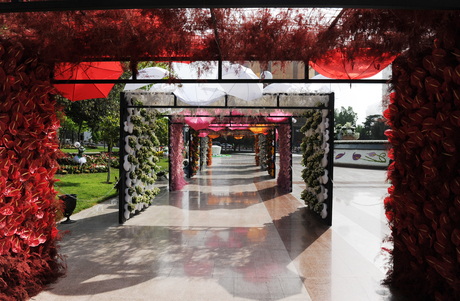 Президент Азербайджана и его супруга приняли участие в Празднике цветов (ФОТО)