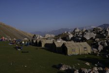 Члены Объединения фотографов Азербайджана совершили восхождение на пик имени Гейдара Алиева (ФОТО)