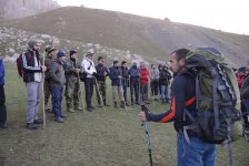 Члены Объединения фотографов Азербайджана совершили восхождение на пик имени Гейдара Алиева (ФОТО)