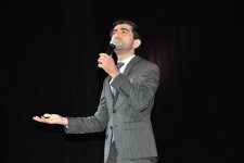 В Мингячевире прошел концерт Розы Зяргярли "Mənimlə mənsiz" (ФОТО)