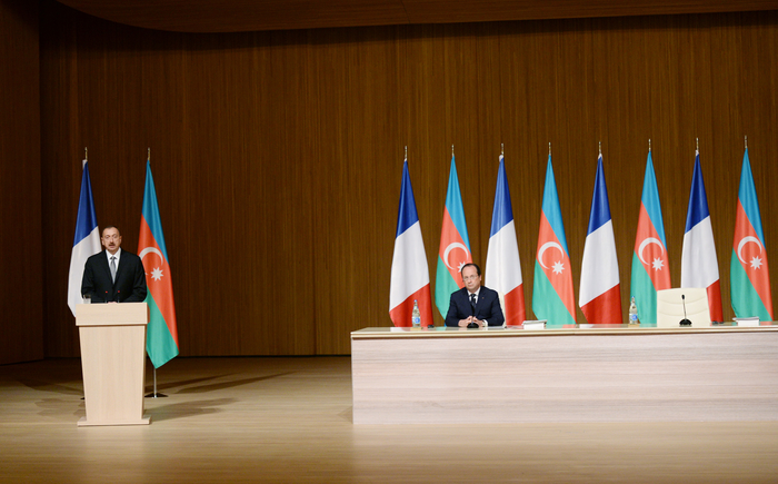 Президенты Азербайджана и Франции принимают участие в совместном бизнес-форуме (ФОТО)