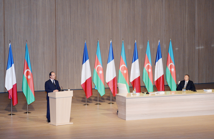 Президенты Азербайджана и Франции принимают участие в совместном бизнес-форуме (ФОТО)