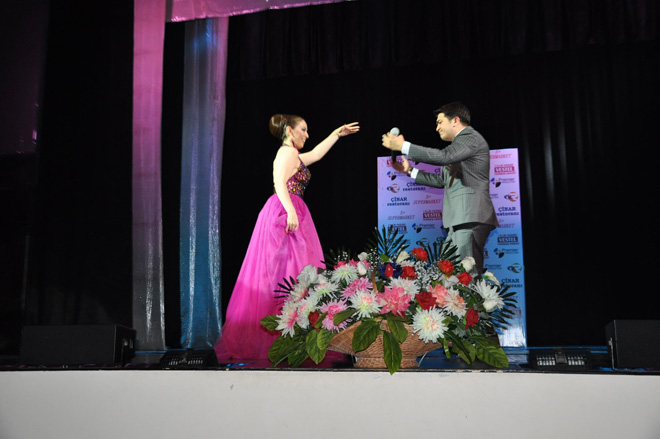 В Мингячевире прошел концерт Розы Зяргярли "Mənimlə mənsiz" (ФОТО)