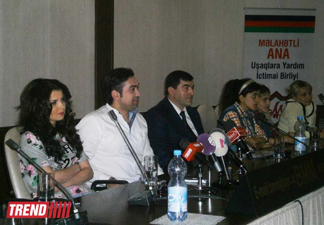 Севда Яхьяева и Эльтон Гусейналиев выступят с благотворительным концертом (ФОТО)