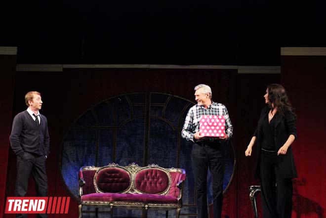 Елена Проклова и Александр Михайлов представили в Баку лирическую комедию "Невеста на прокат" (ФОТО)