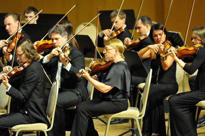 Победитель конкурса имени королевы Елизаветы Денис Кожухин выступил в Баку (ФОТО)