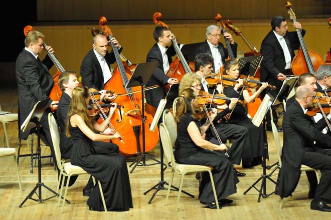 Победитель конкурса имени королевы Елизаветы Денис Кожухин выступил в Баку (ФОТО)