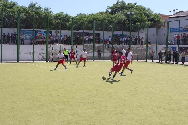 В Баку прошел турнир по мини-футболу среди сотрудников МЧС (ФОТО)