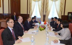 Состоялась встреча президентов Азербайджана и Вьетнама в узком составе (ФОТО)