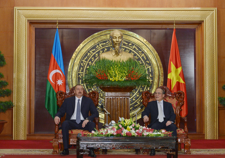 Ильхам Алиев встретился с председателем Национального собрания Вьетнама