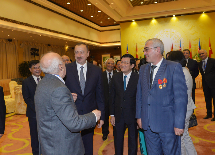 Президент Ильхам Алиев: в Азербайджане есть очень большие симпатии к вьетнамскому народу (ФОТО)