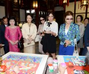 Первая леди Азербайджана Мехрибан Алиева ознакомилась с парком «Юй Юань» в Шанхае (ФОТО)