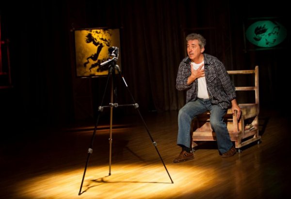 Отчаянный поступок героя моноспектакля "Я... Мы.." - Аздрама примет участие на фестивале в Македонии (ФОТО)