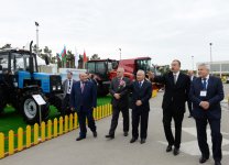 Президент Ильхам Алиев ознакомился с международными выставками пищевой промышленности и сельского хозяйства (ФОТО)