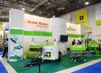 Президент Ильхам Алиев ознакомился с международными выставками пищевой промышленности и сельского хозяйства (ФОТО)