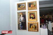 В Баку состоялось открытие выставки "Цветные размышления" (ФОТО)