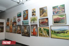 В Баку состоялось открытие выставки "Цветные размышления" (ФОТО)