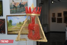 В Баку состоялось открытие выставки "Цветные размышления" (ФОТО)