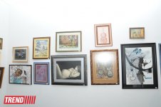 В Баку состоялось открытие выставки "Цветные размышления" (ФОТО)