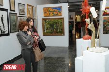 В Баку состоялось открытие выставки "Цветные размышления" (ФОТО)