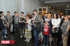 В Баку состоялось открытие выставки "Цветные размышления" (ФОТО)