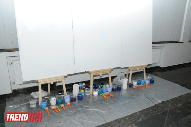 В Баку состоялось открытие выставки "Цветные размышления" (ФОТО)