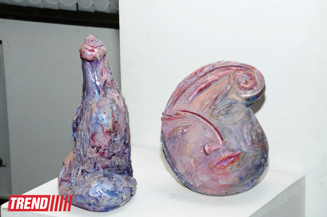 В Баку состоялось открытие выставки "Цветные размышления" (ФОТО)