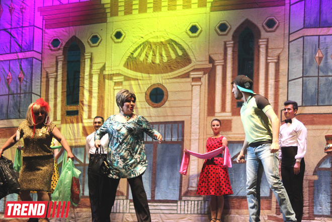 Афаг Баширгызы впервые после тяжелой болезни блистательно сыграла в премьере "Банкир-жених" (ФОТО)