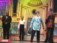 Афаг Баширгызы впервые после тяжелой болезни блистательно сыграла в премьере "Банкир-жених" (ФОТО)