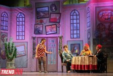 Афаг Баширгызы впервые после тяжелой болезни блистательно сыграла в премьере "Банкир-жених" (ФОТО)